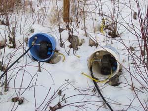 using buckets as compressor covers